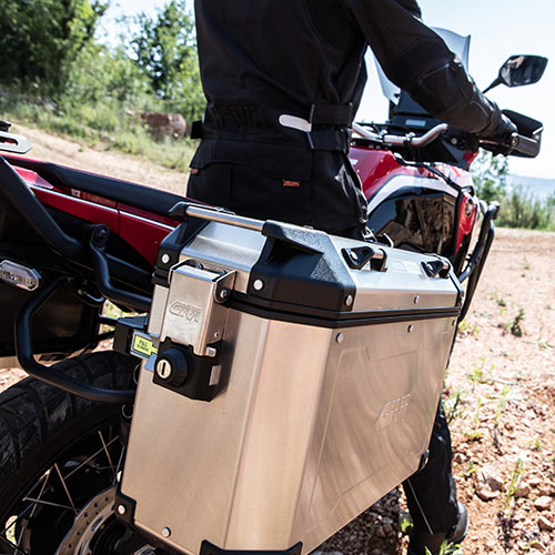 Juego de maletas laterales de aluminio Givi Trekker Outback 37L Monokey