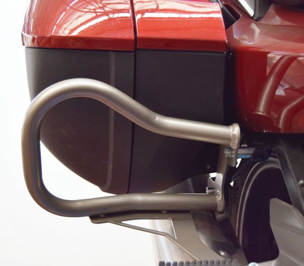 Funda lateral para barra de choque para BMW K 1600 GT /GTL (10-16), negra