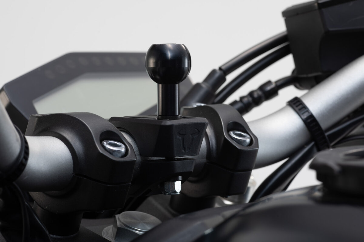 SW-Motech Kit de montaje para navegador X-Grip para smartphones grandes para Triumph Rocket 3 GT /R - SW Motech