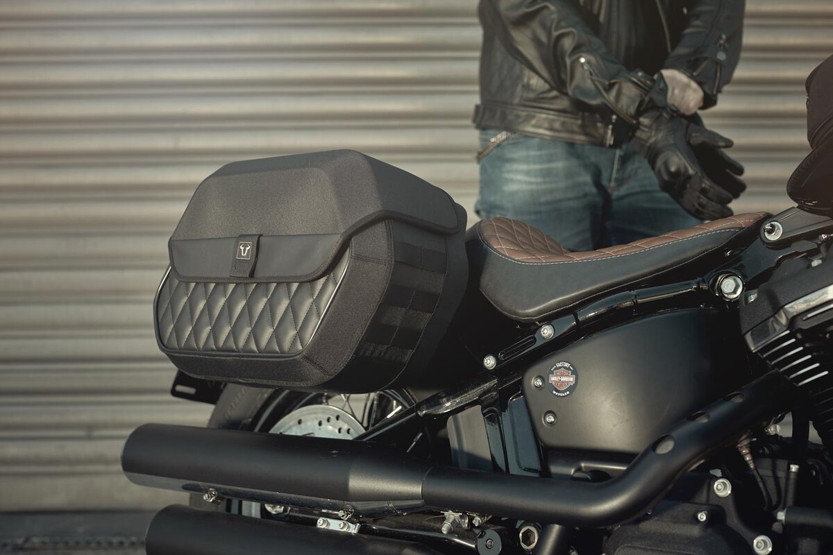 Bolsa lateral SW-Motech Legend Gear LH1 19,5L para portaequipajes lateral SLH izquierda