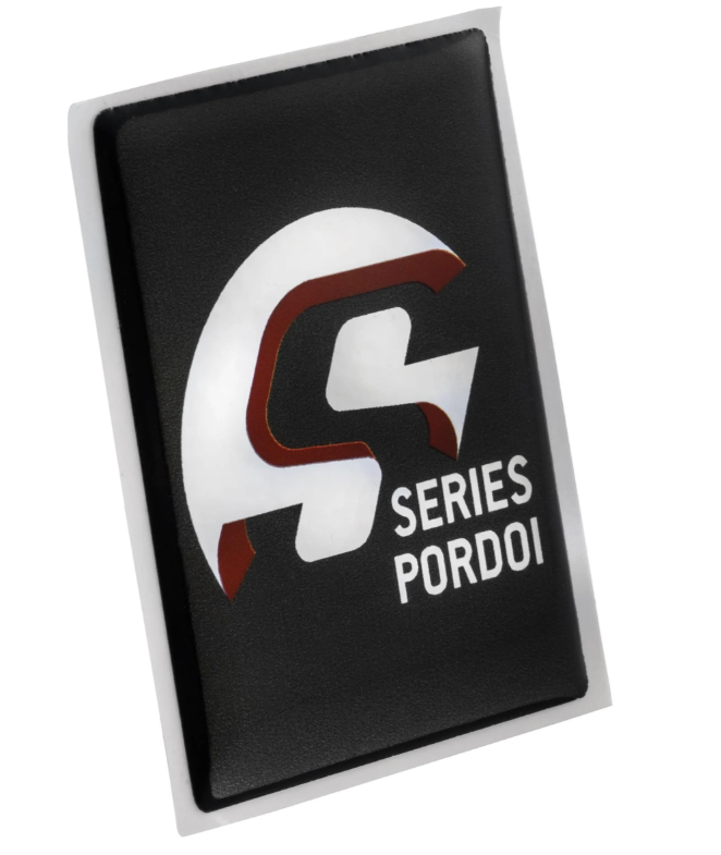 Emblema Vespa "SIP SERIES PORDOI" cascada de 4 esquinas, negro/plateado