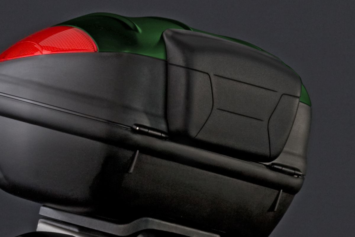 Almohadilla del maletín superior 47 L 1400GTR 2009/2014 J125 2016/ J300 2014/ Versys1000 2014 Original Kawasaki