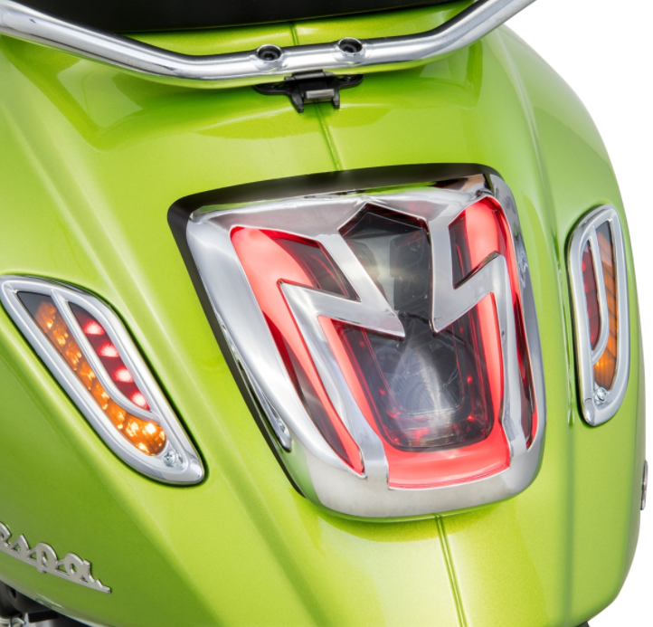 Rejilla indicadora derecha/izquierda, trasera para Vespa Primavera/Sprint 50-150cc 2T/4T AC, cromada