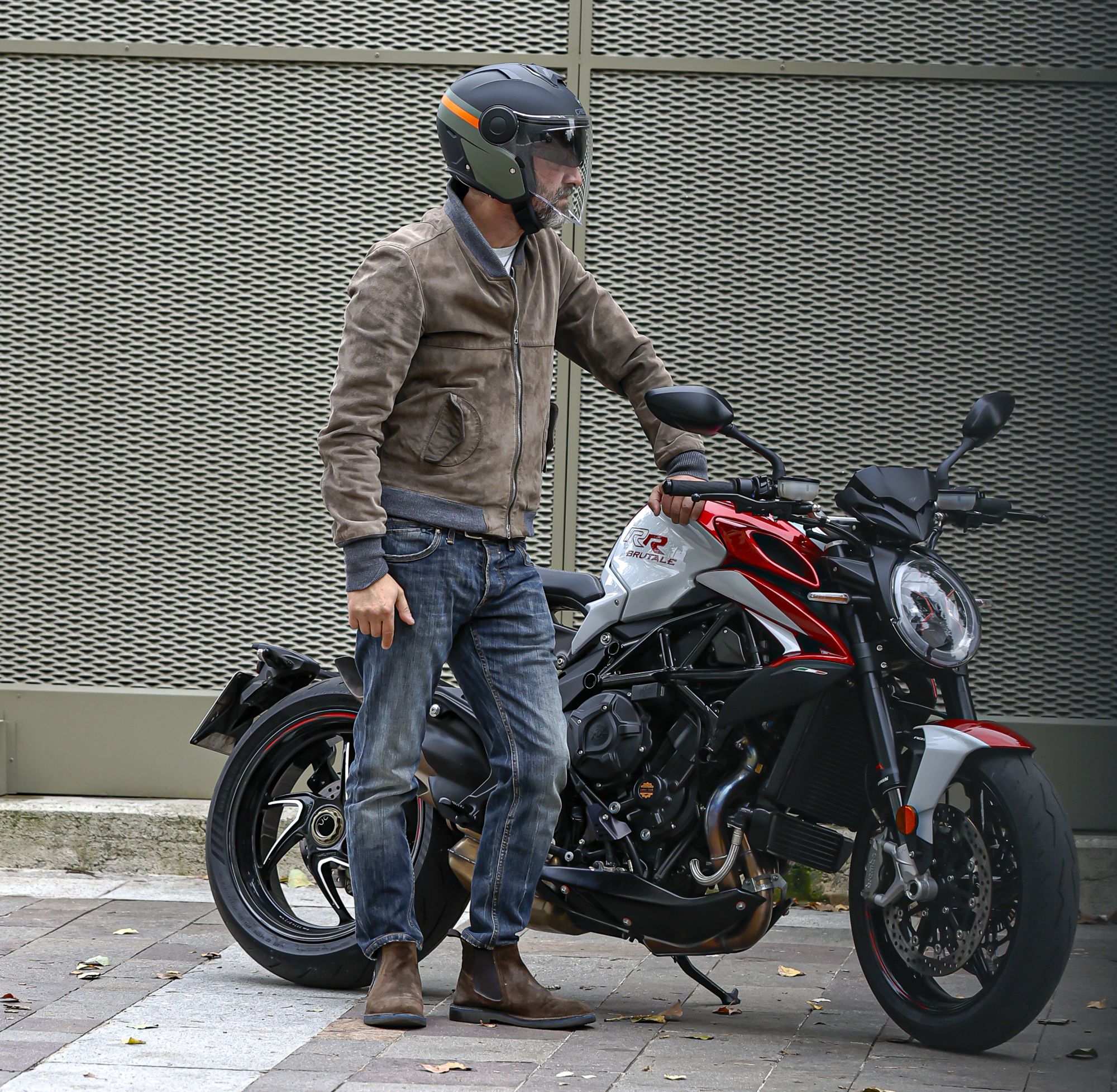 Casco Caberg Flyon Carbon