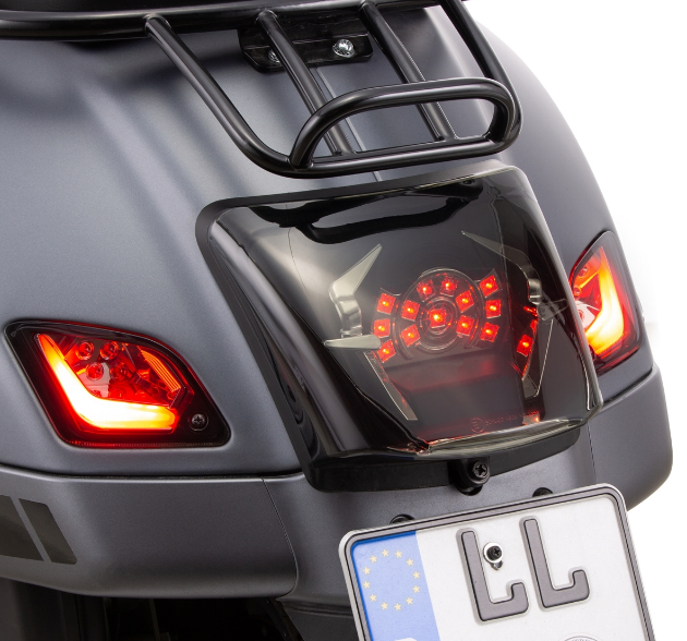 Kit de indicadores delanteros y traseros para Vespa GTS/GTS Super/GTV 125-300cc ('14-), tintados