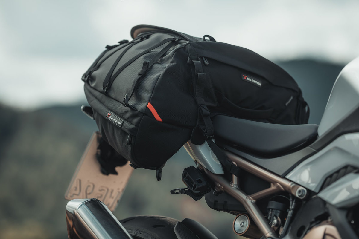 Bolsa trasera SW-Motech PRO Cargobag para Honda CMX 1100 Rebel /T /SE (24-), SC87
