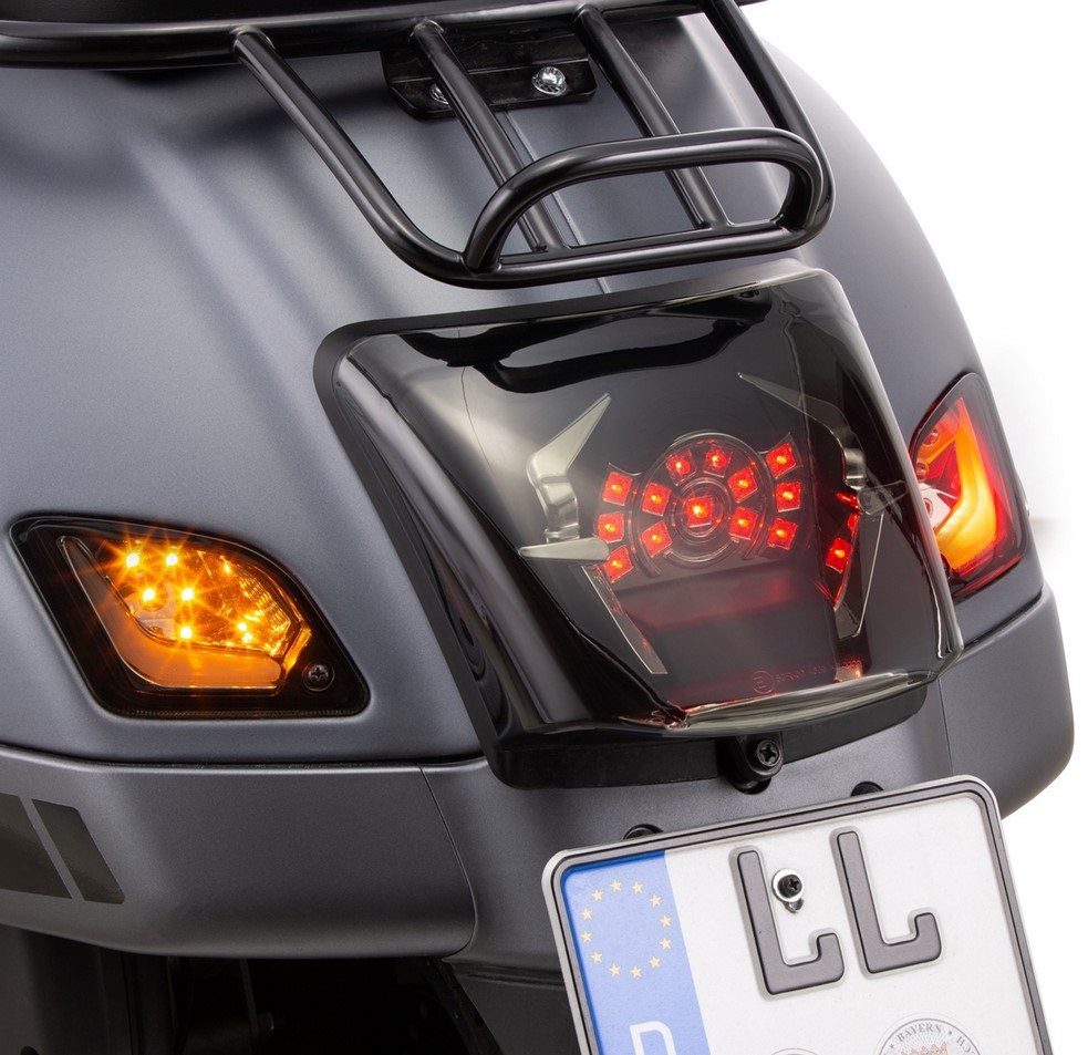 Kit de intermitentes traseros izquierdo/derecho para Vespa GTS/GTS Super/GTV/GT 60/GT/GT L ('03-'13), tintados