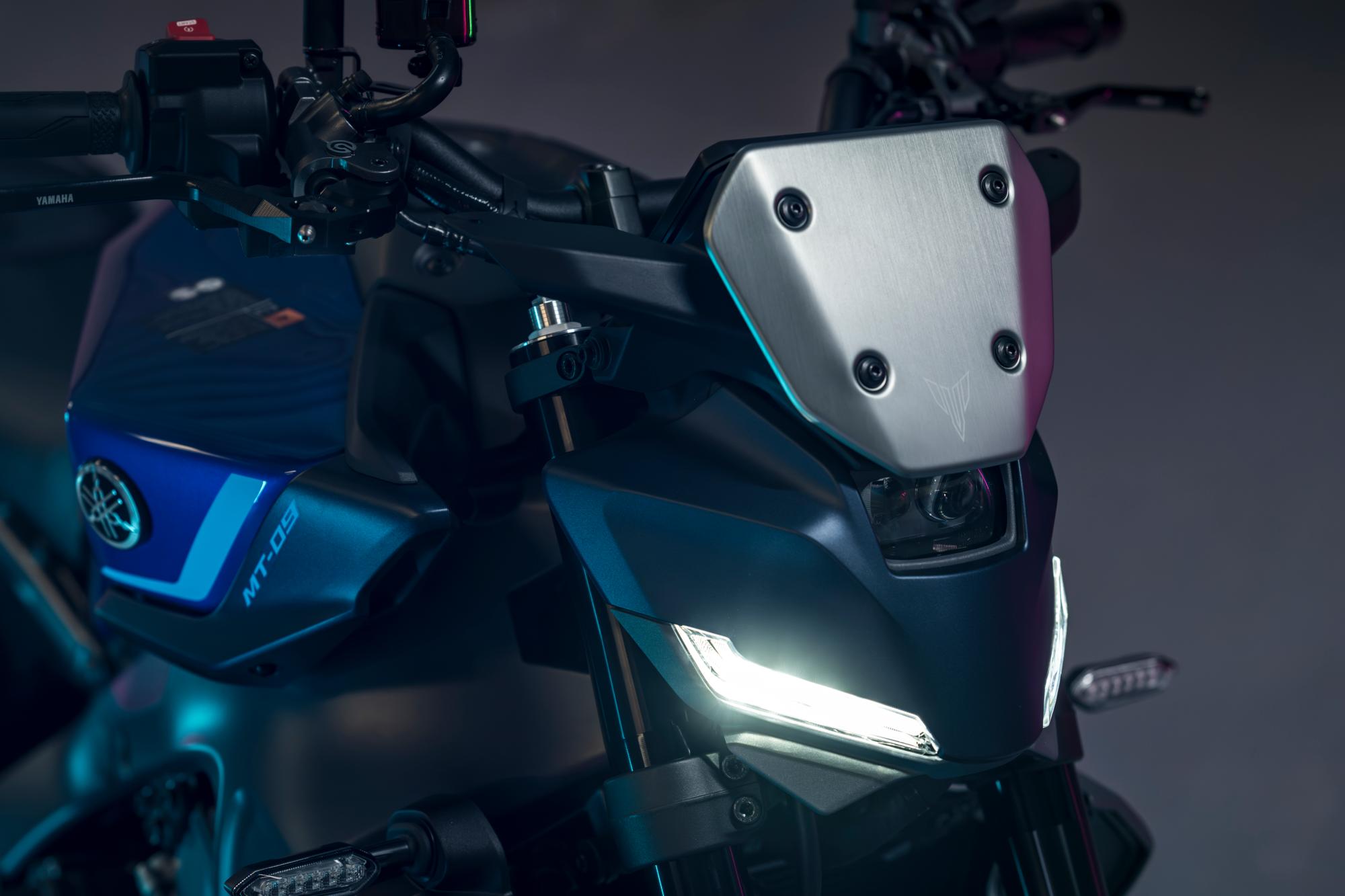Deflector de viento de aluminio para Yamaha MT-09 (24-25) / MT-07 (2025) Original