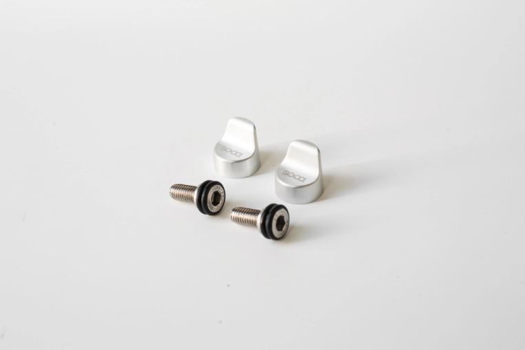 Tapa del orificio del espejo izquierda y derecha SOCA para Vespa Primavera/Sprint/Elettrica 50-150cc, plata