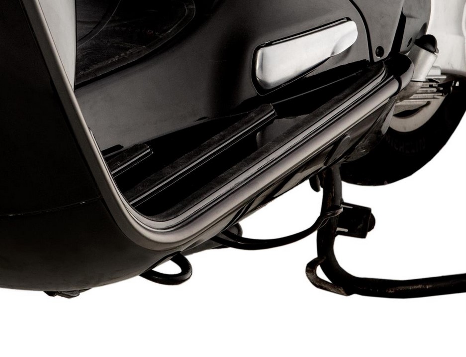 Protector de piernas de tubo mono ranura, izquierda y derecha para Vespa GTS/GTS Super/GTV/GT (- '19), negro mate