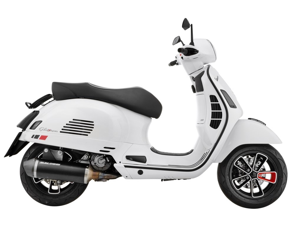 Piloto trasero MK II LED para Vespa GTS/GTS Super/GTV 125-300cc HPE ('18-), tintado