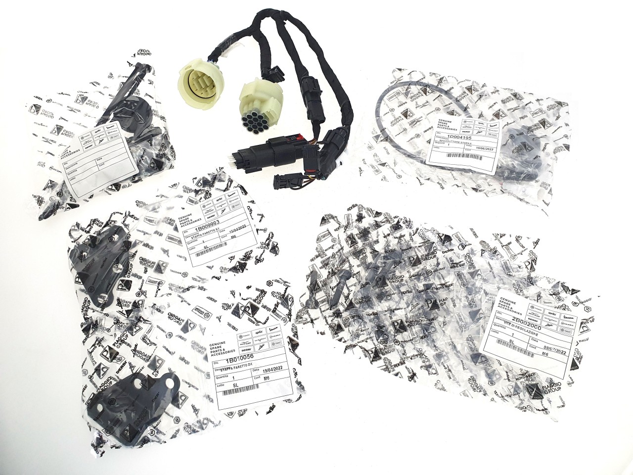 Kit de instalación para faros antiniebla, Aprilia SR GT Compact 125 / 200