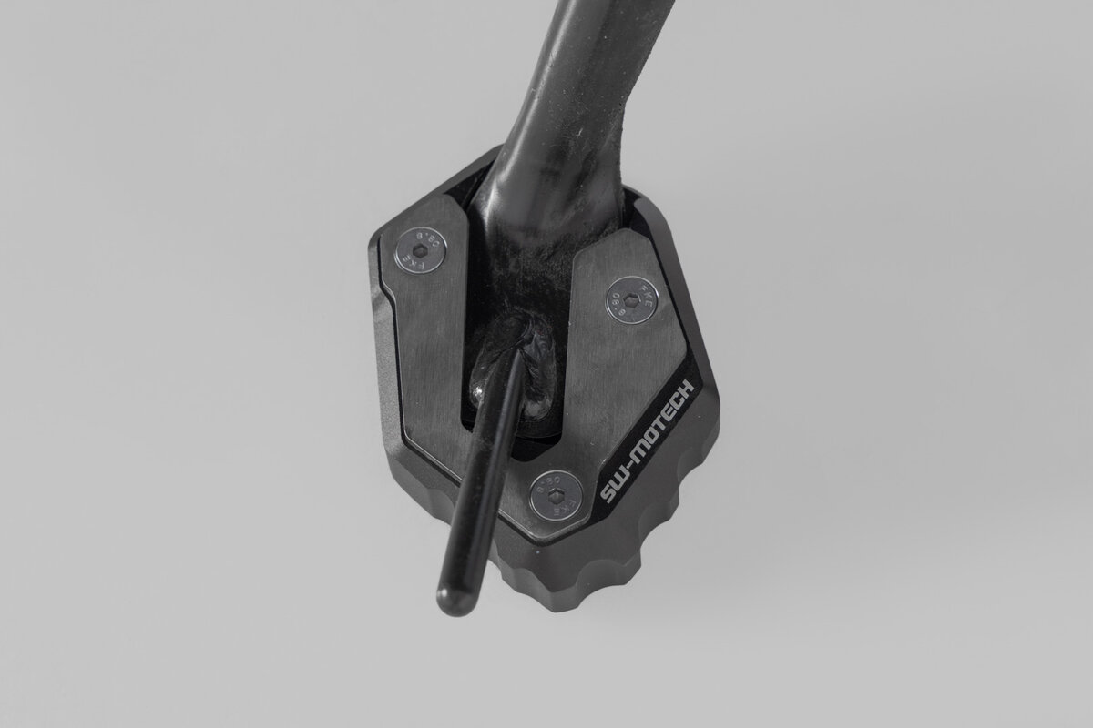 SW-Motech Extensión de pie de caballete lateral para Yamaha MT-09 (20-) / XSR900 (21-) - SW Motech
