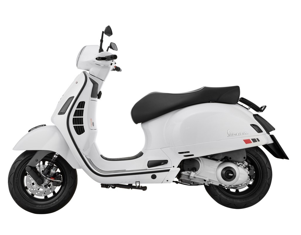 Piloto trasero MK II LED para Vespa GTS/GTS Super/GTV 125-300cc HPE ('18-), tintado