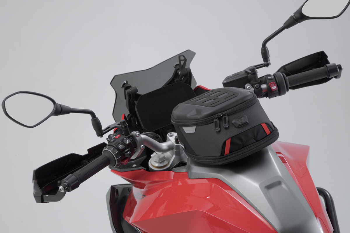 Bolsa de depósito PRO Daypack APRILIA Tuono V4 1100 RR / Factory (17-20), KG/KG1