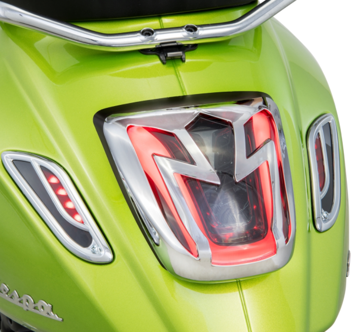 Rejilla de luz trasera para Vespa Primavera/​Sprint 50-150ccm 2T/​4T AC, cromada