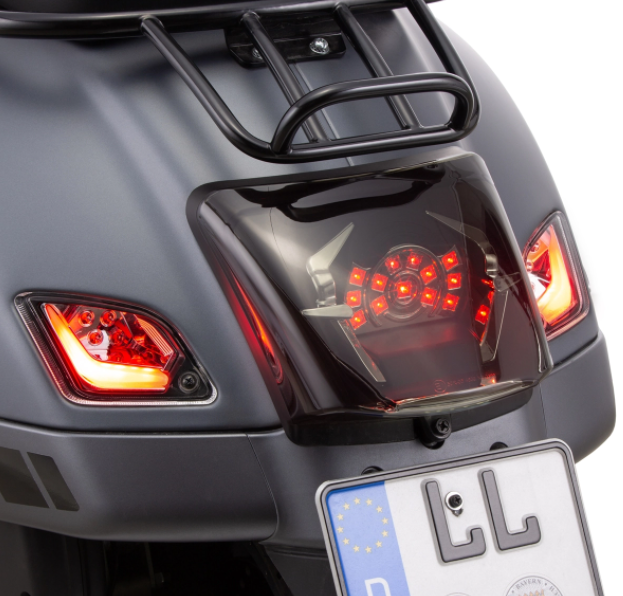 Kit de indicadores delanteros y traseros para Vespa GTS/GTS Super/GTV 125-300cc ('14-), transparente
