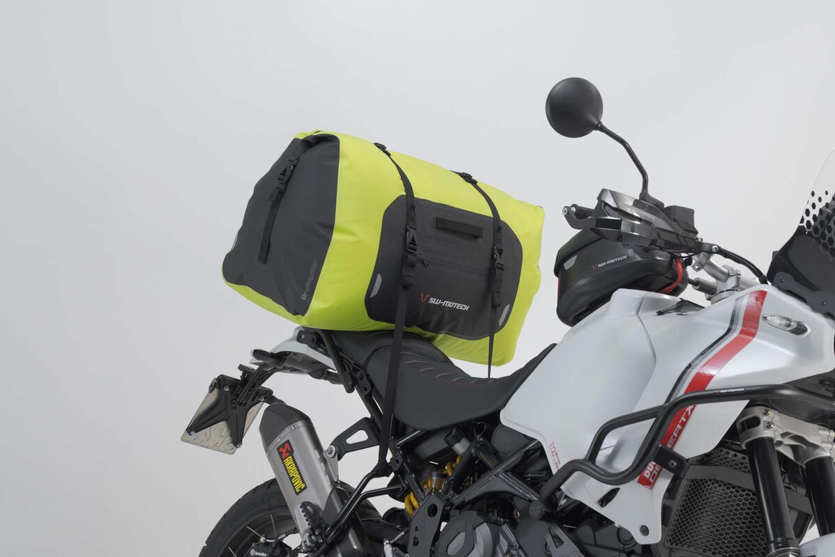 SW-Motech Bolsa trasera Drybag 600 para Yamaha MT-03 /ABS, amarillo señal - SW Motech