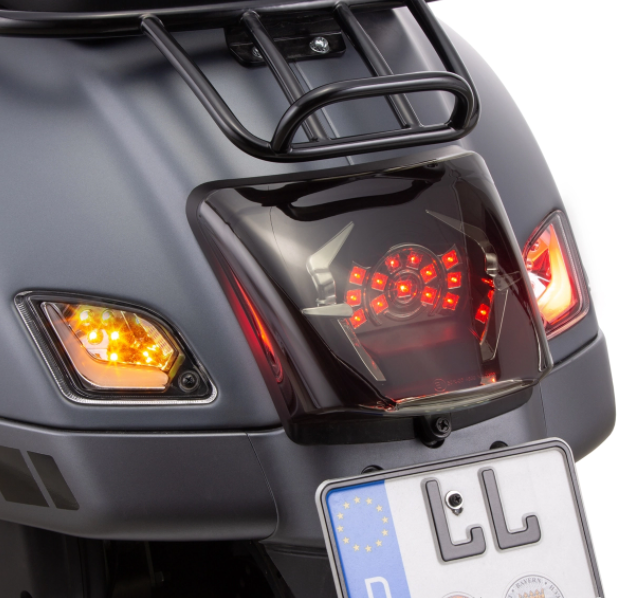 Kit de indicadores delanteros y traseros para Vespa GTS/GTS Super/GTV 125-300cc ('14-), transparente