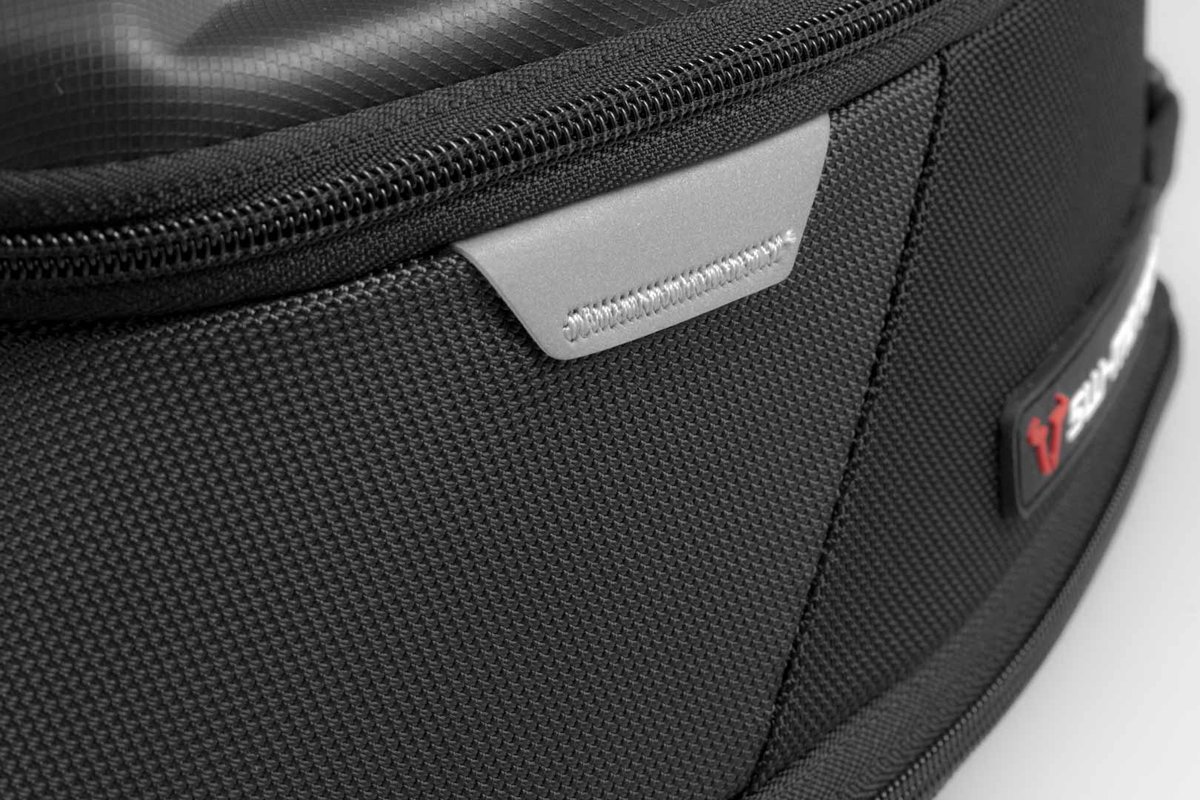 Bolsa sobre depósito PRO Engage APRILIA Tuono V4 1100 RR / Factory (18-20), KG1