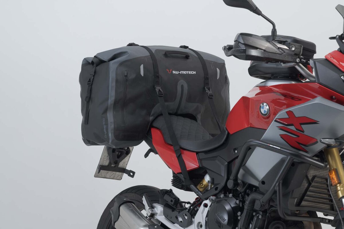 SW-Motech Bolsa trasera Drybag 700 para Ducati Multistrada 1200 /S /Enduro, negro / gris - SW Motech