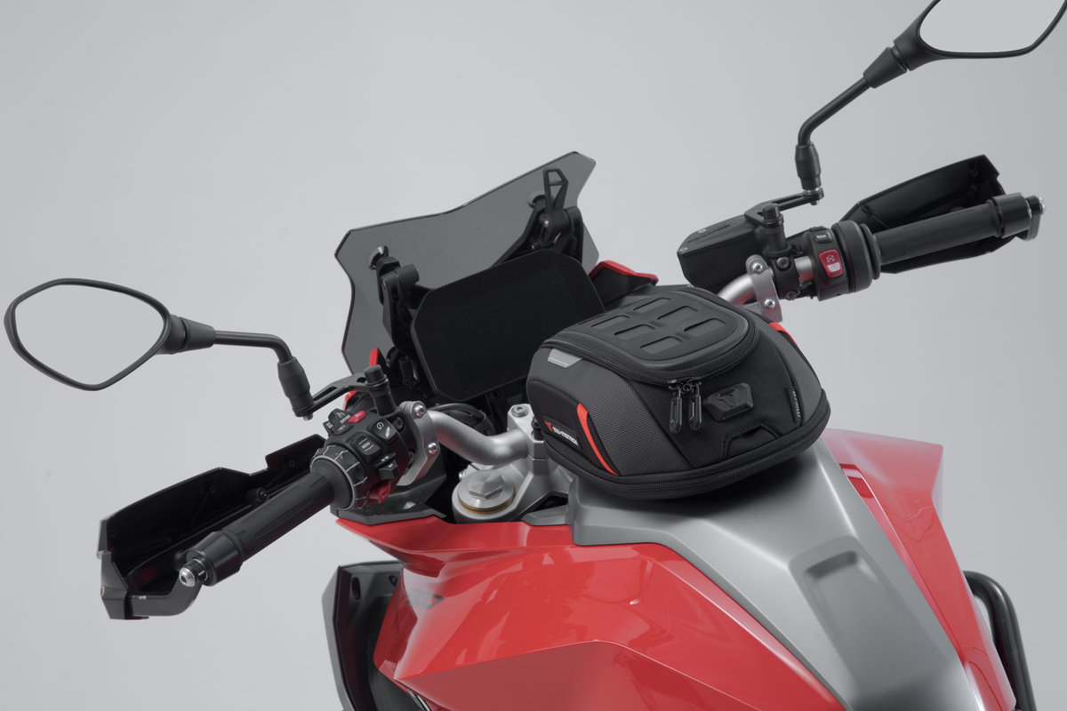 Bolsa de depósito PRO Micro APRILIA Tuono V4 1100 RR / Factory (17-20), KG/KG1