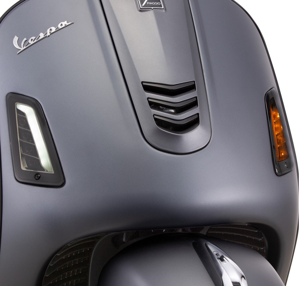 Kit indicador delantero izquierdo/derecho para Vespa GTS/GTS Super/GTV 125-300cc ('14-), tintado