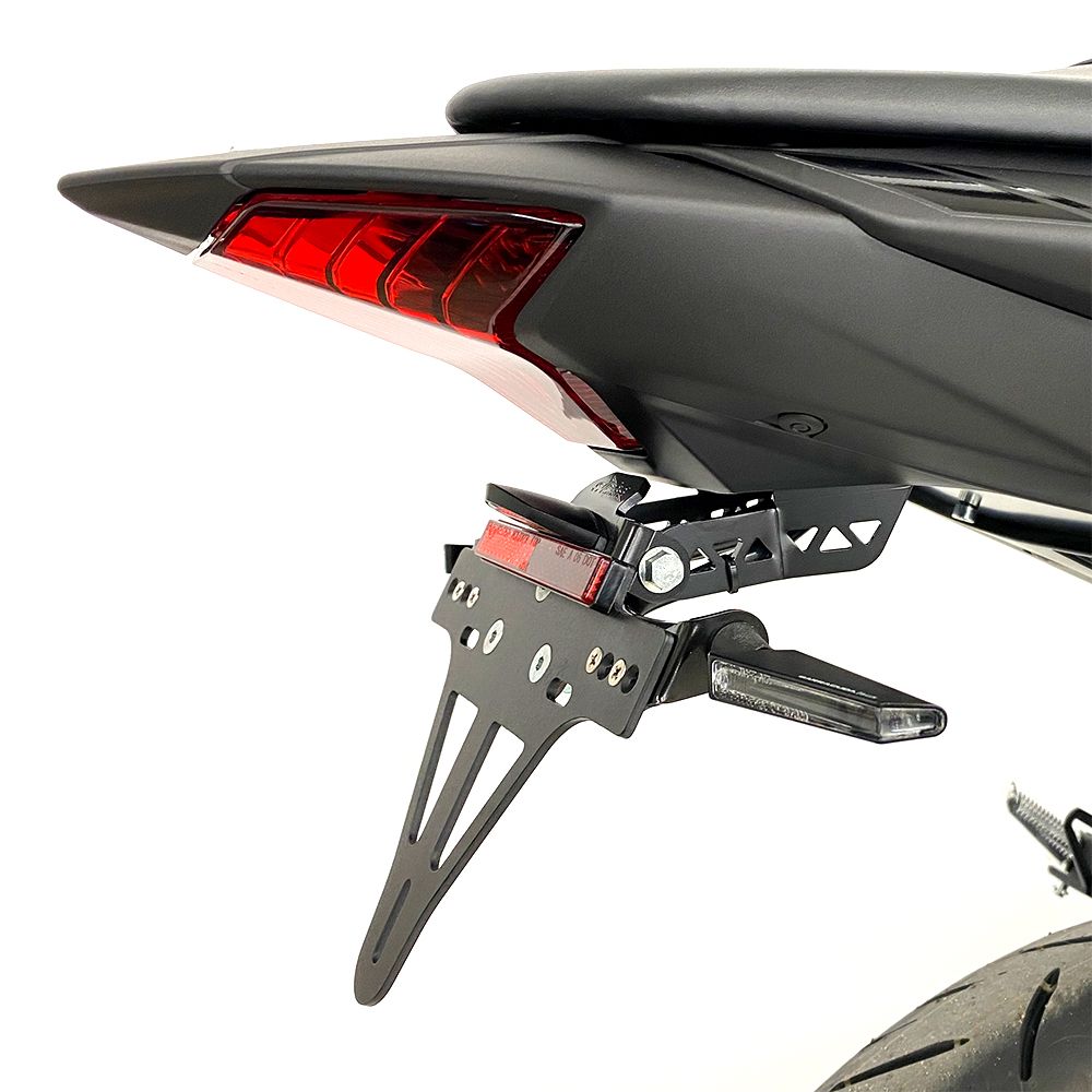 Soporte de matrícula para Yamaha MT-03 (16-) / YZF-R3 (15-)