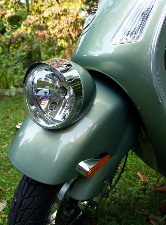 Aro de lámpara con tulipa para Vespa GTV /GT 60 125-300ccm, cromado