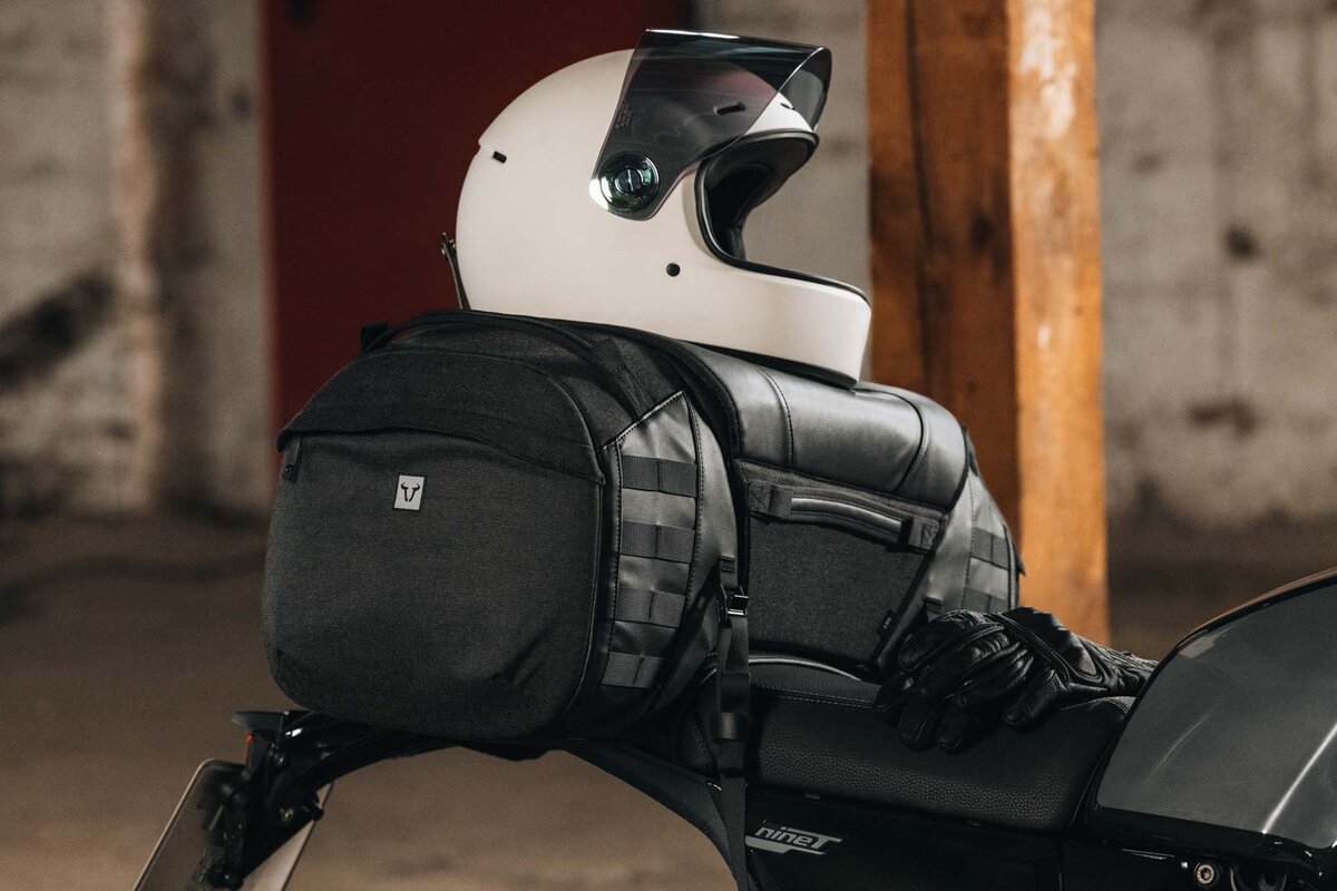 Bolsa trasera SW-Motech Legend Gear LR5 para Honda CMX 1100 Rebel /SE (21-)
