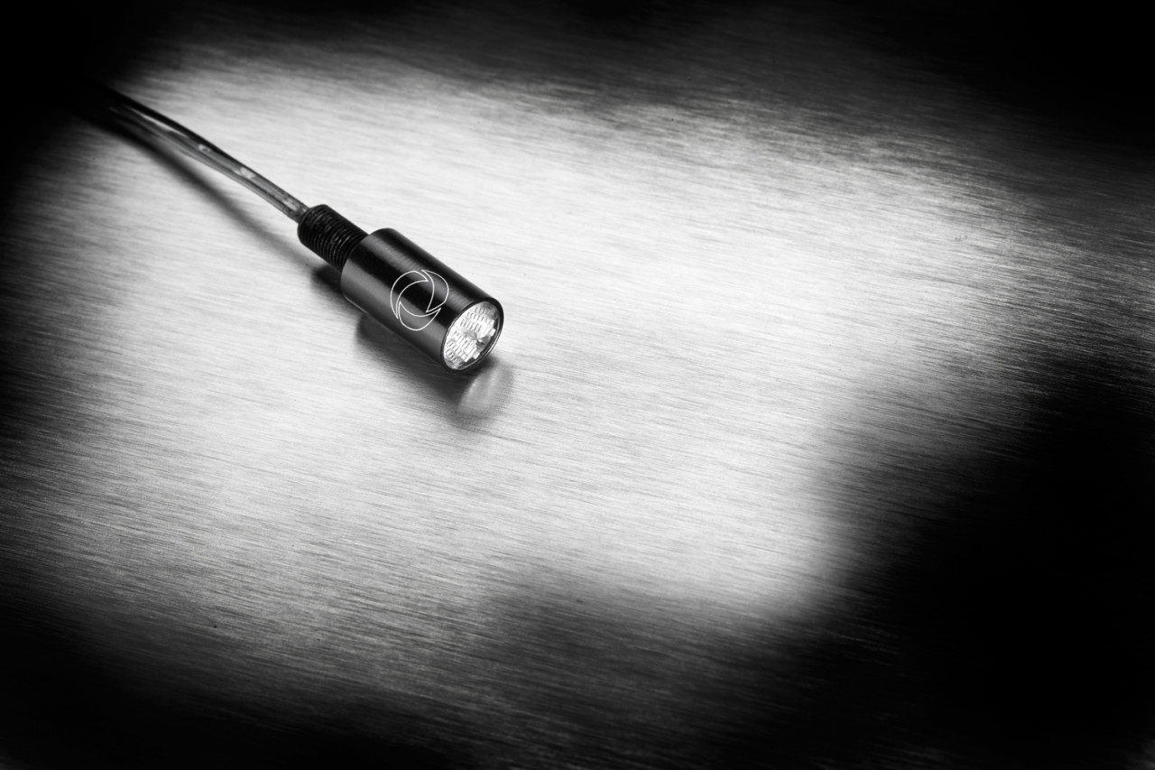 Indicador Kellermann, luz trasera y de freno, Atto DF Integral, aluminio, LED, HL/HR 12 V, negro brillante