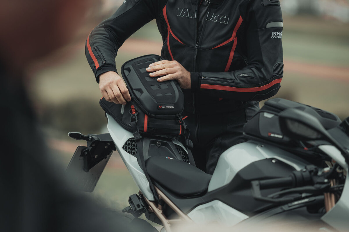 Bolsa trasera SW-Motech PRO Roadpack para Kawasaki KLE 500 /SE (26-)