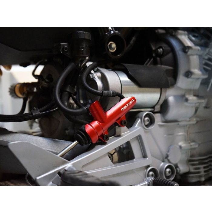 Protección para la bomba del cilindro de freno trasero para Moto Guzzi V100 Mandello S / Stelvio 1000