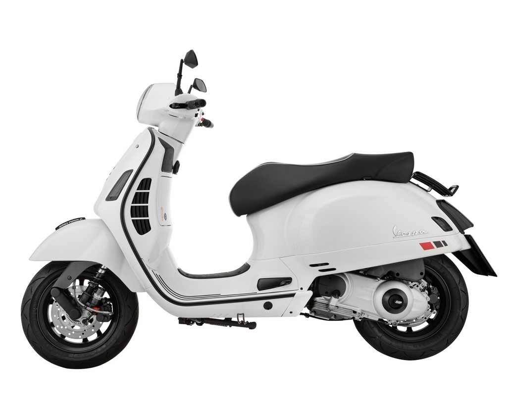 Piloto trasero MK II LED para Vespa GTS/GTS Super/GTV/GT 60 125-300cc (-'13), tintado