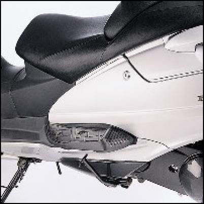 Elevador del reposapiés del pasajero para Suzuki Burgman AN650 BJ. 2007-2012/ Burgman AN650 BJ. 2005-2006/ Burgm