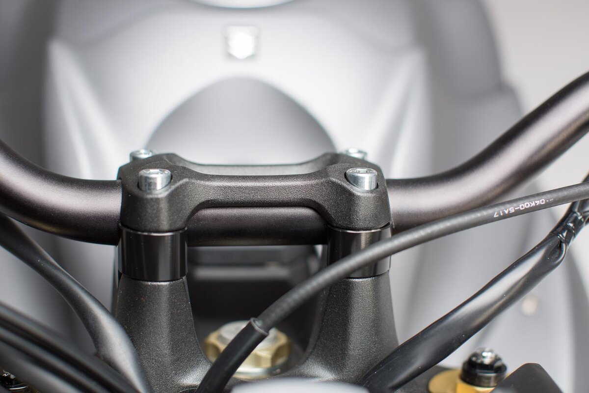 Barra de choque para Aprilia Tuareg 660 (21-) SW Motech