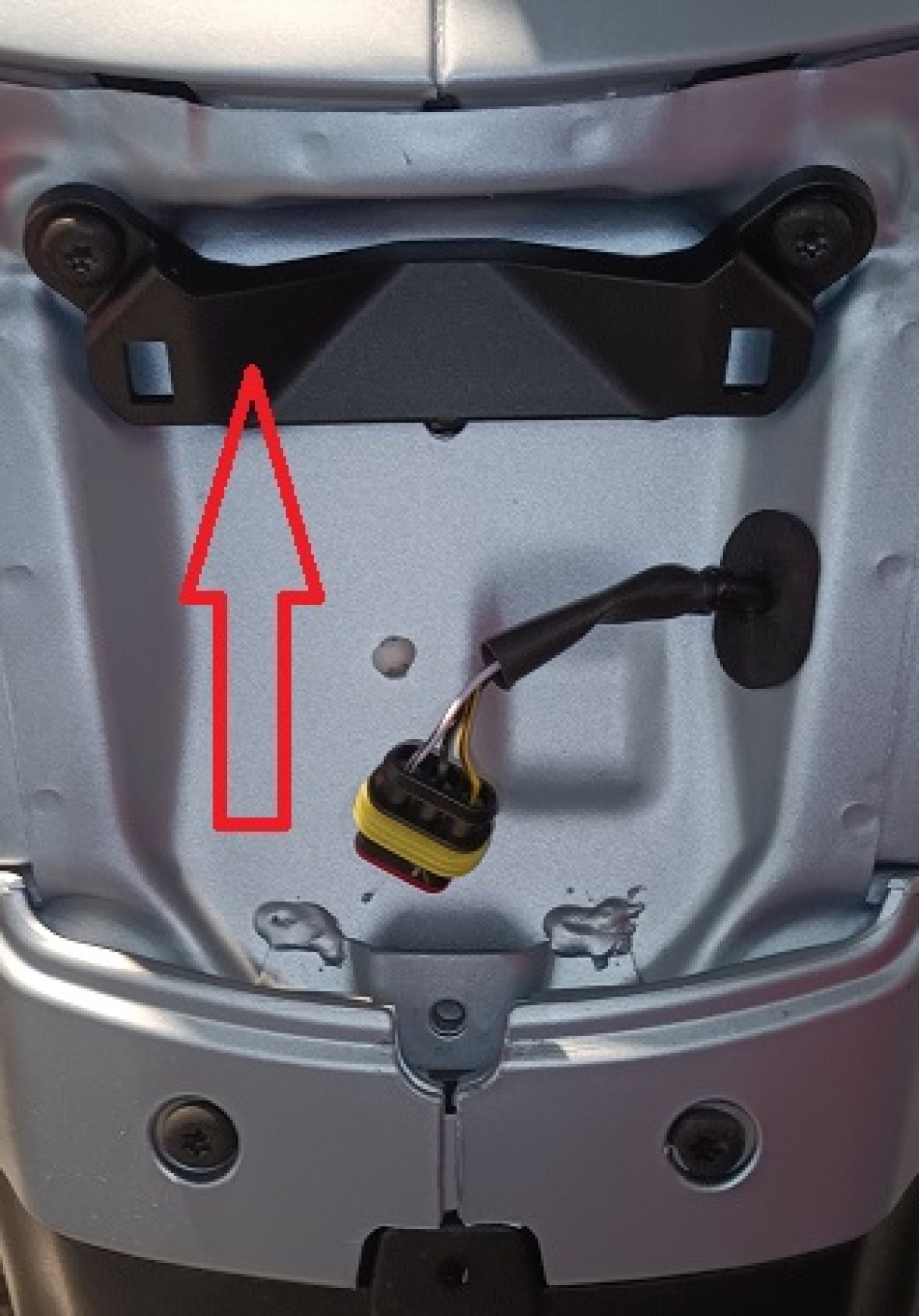 Luz trasera LED roja para Vespa GTS, GTS Super 125-300 cc
