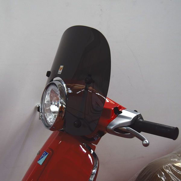 Parabrisas pequeño, fuertemente tintado para Vespa Primavera (13-24)