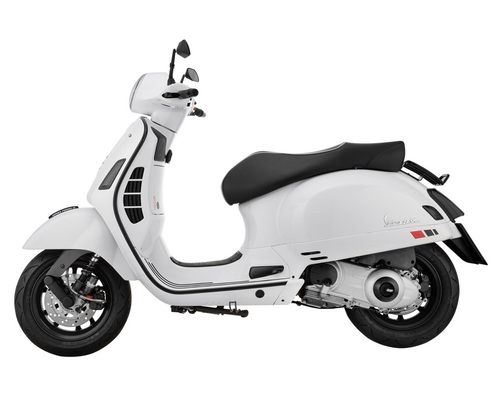 Piloto trasero MK II LED para Vespa GTS/GTS Super/GTV/GT 60 125-300cc (-'13), transparente