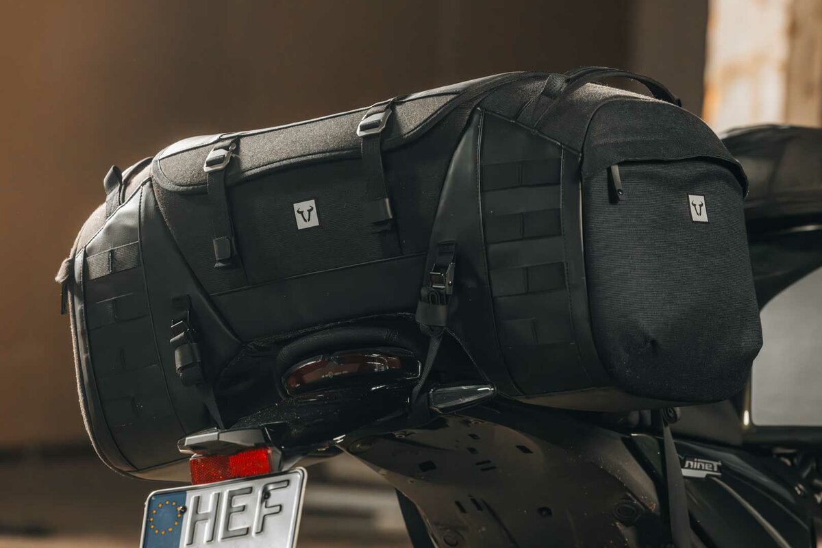 Bolsa trasera SW-Motech Legend Gear LR5 para Honda CMX 1100 Rebel /SE (21-)