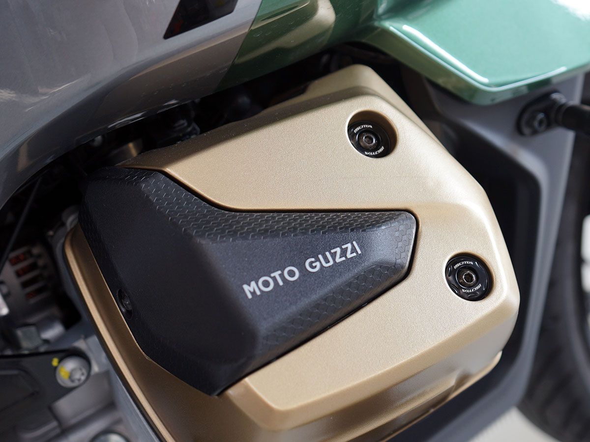 Tornillos de culata para Moto Guzzi V100 Mandello S / Stelvio 2024