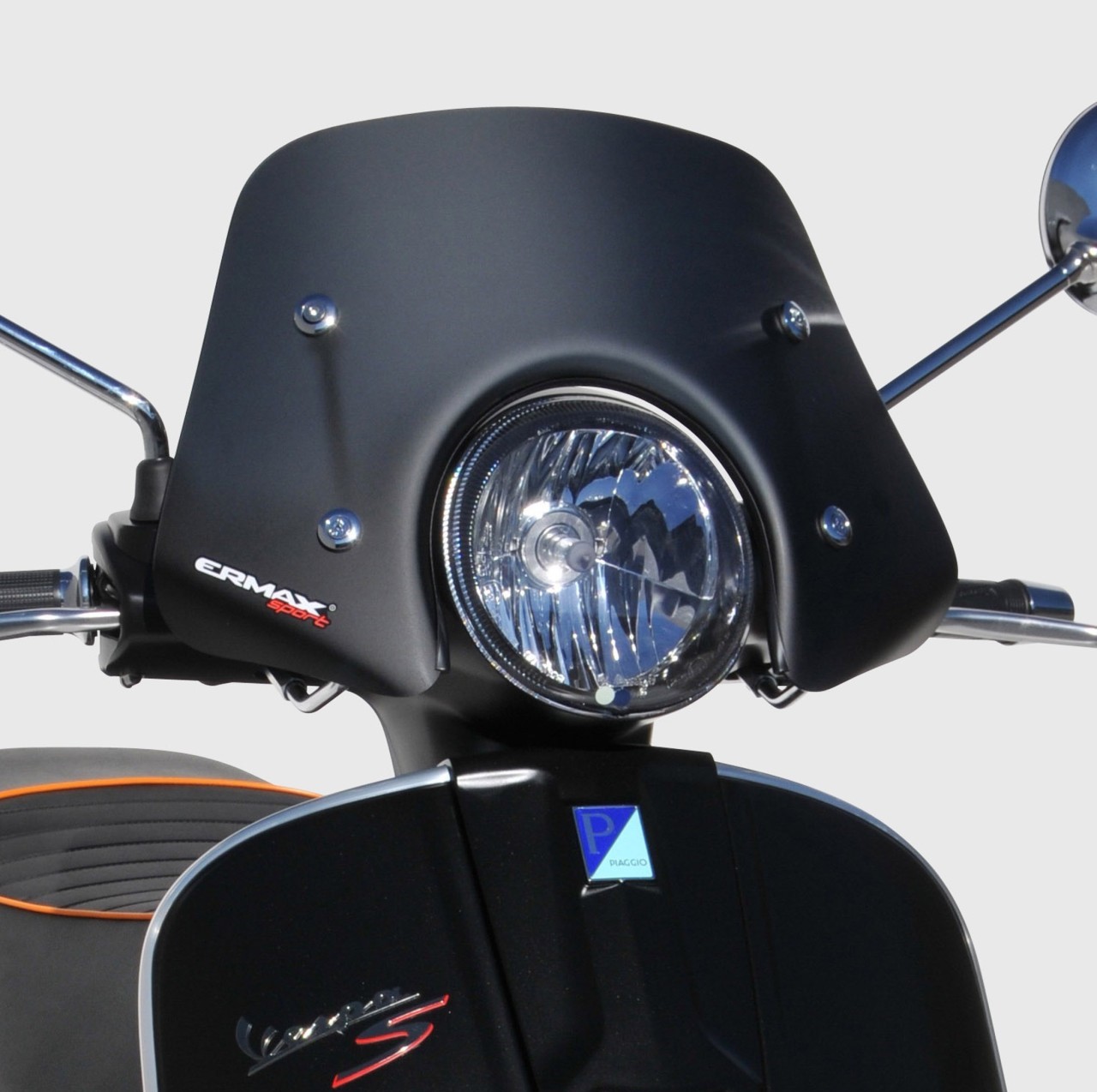 Parabrisas ERMAX Piccolo H 300 mm para Vespa GTS/GTS Super/GT L (-22), negro mate