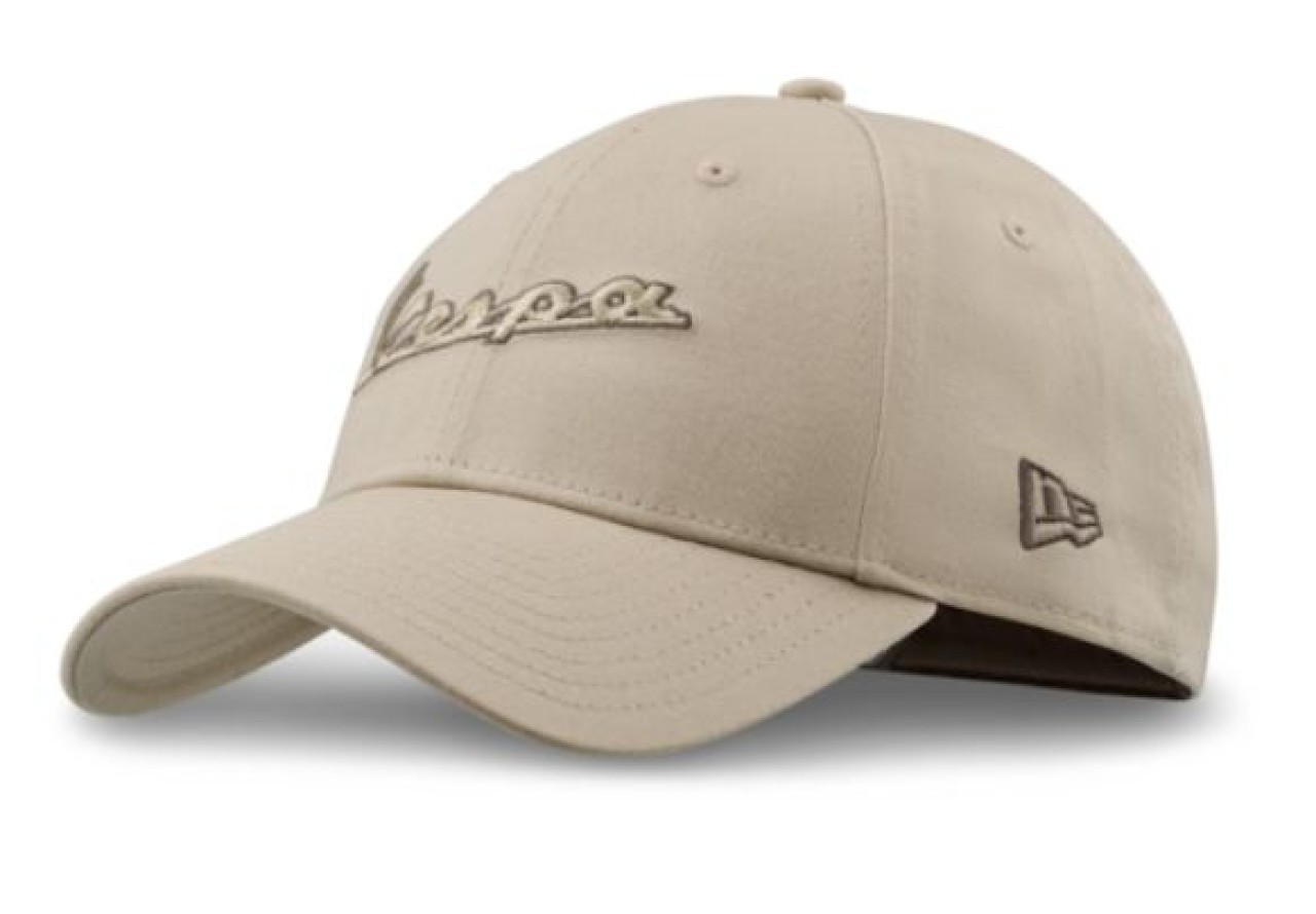 Gorra de béisbol Vespa DEC New Era 9Forty beige