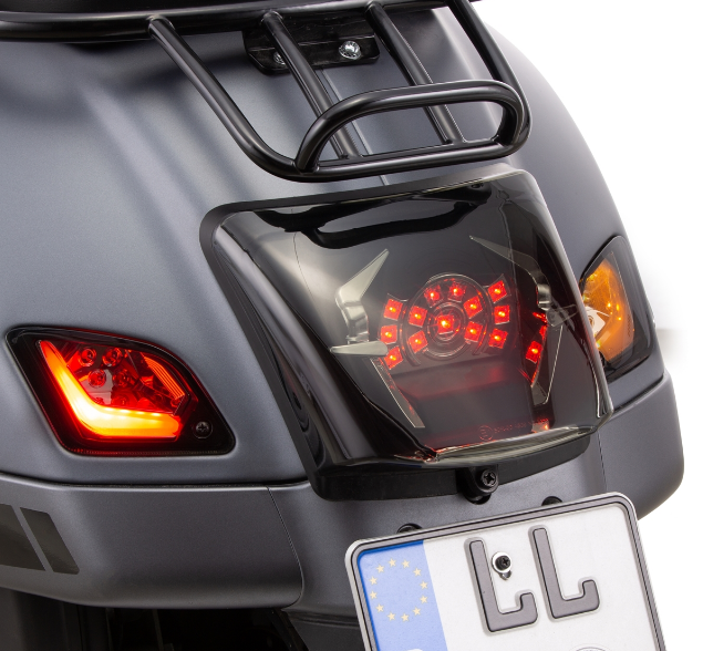 Kit de indicadores delanteros y traseros para Vespa GTS/GTS Super/GTV 125-300cc ('14-), tintados