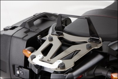 Kit de montaje para top case "Touring" para Suzuki V-Strom 650 BJ. 2012-2016