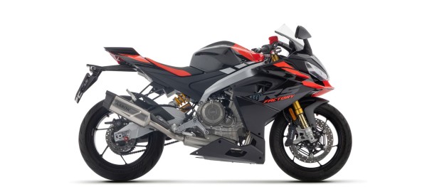 Sistema de escape ARROW INDY RACE de titanio con terminal de carbono para Aprilia RS 660 (25-)