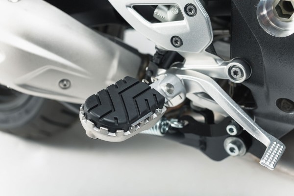 Estriberas SW-Motech ION, negras para BMW R 12 G/S (25-)