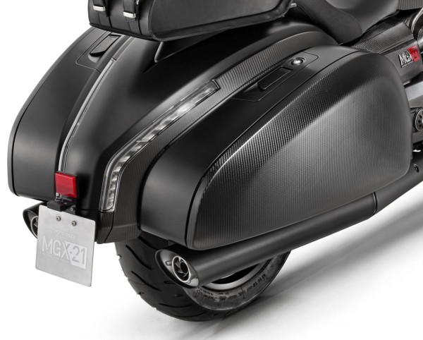 Sistema de escape original slip-on para Moto Guzzi MGX 21