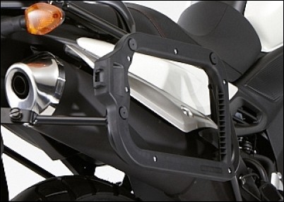 Placa adaptadora para maletas laterales "Touring" para Suzuki V-Strom 650 BJ. 2012-2016