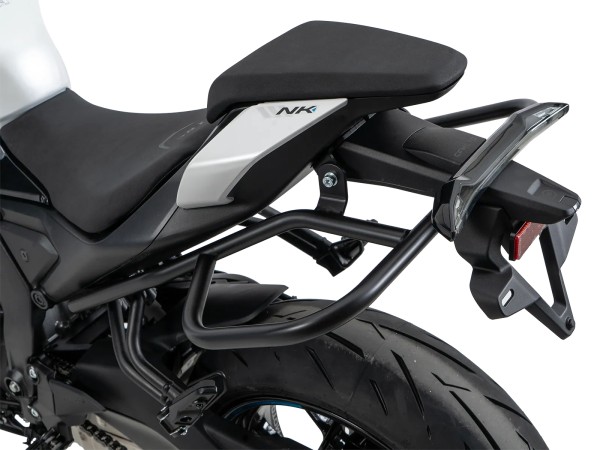 Barra de protección trasera negra para CF Moto 675 NK (25-) Hepco & Becker